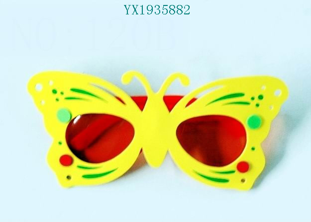 <img src='photo/2010A/YX1935882.jpg'width='400' height='300'>