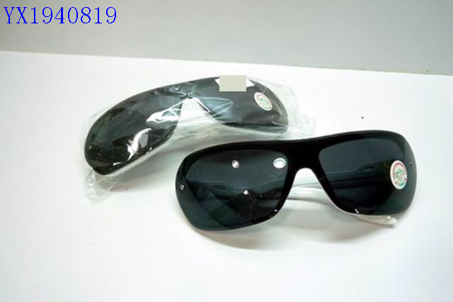 <img src='photo/2010A/YX1940819.JPG'width='400' height='300'>