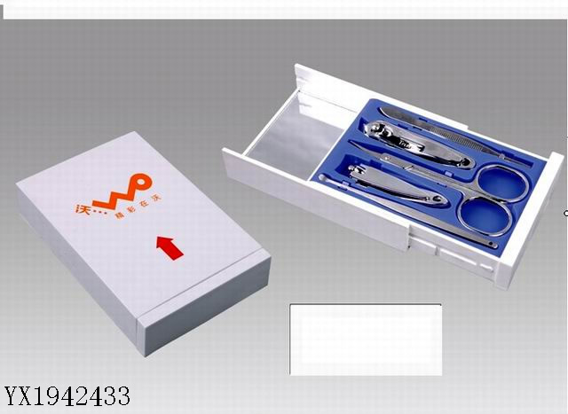 <img src='photo/2010B/YX1942433.jpg'width='400' height='300'>