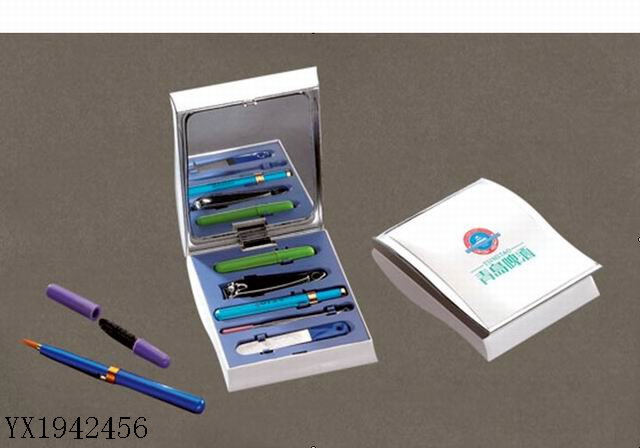 <img src='photo/2010B/YX1942456.jpg'width='400' height='300'>