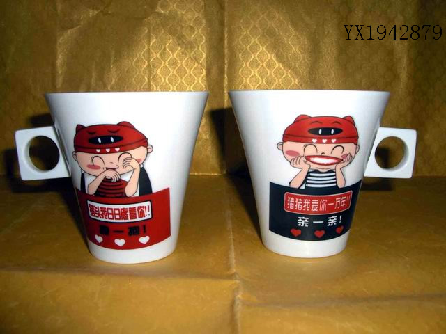 <img src='photo/2010B/YX1942879.jpg'width='400' height='300'>