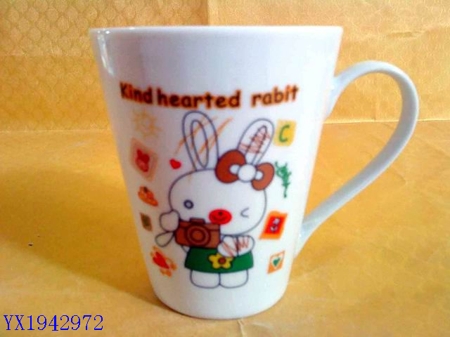 <img src='photo/2010B/YX1942972.jpg'width='400' height='300'>