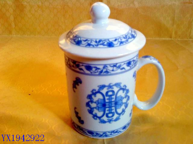 <img src='photo/2010C/YX1942922.JPG'width='400' height='300'>