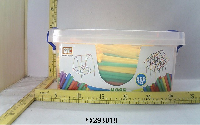 <img src='photo/2017/YX293019.jpg'width='400' height='300'>